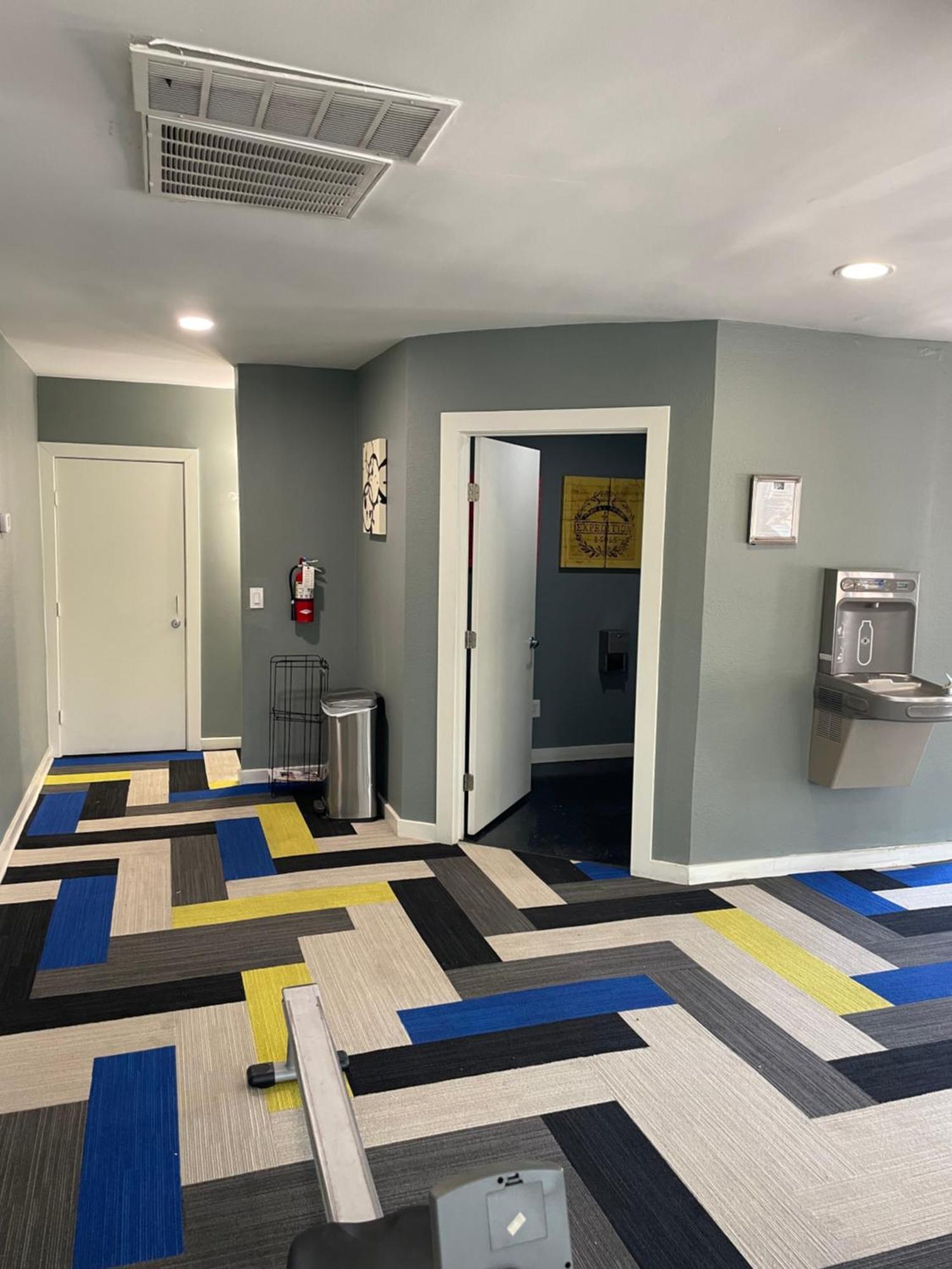 Duchele Aparthotel Houston Exterior photo